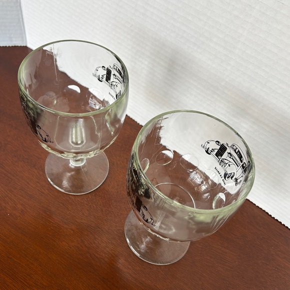 Vintage  "1936 La Salle" Thumbprint Stemmed Goblets Set of 2 Classic Car Barware - Picture 3 of 12